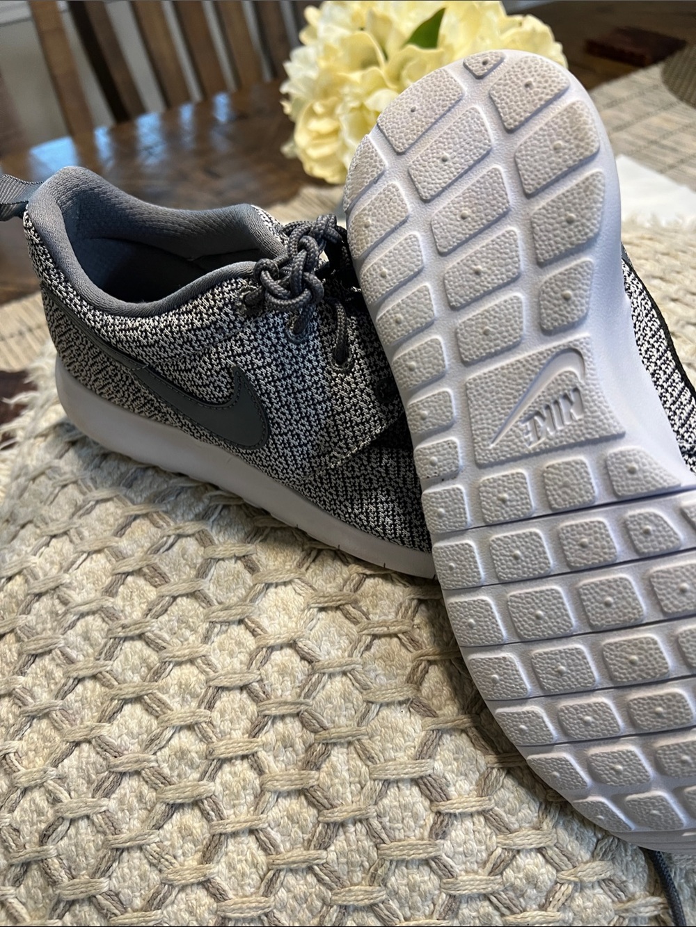 Nike Men's Grey and White Flyknit Athletic Shoes